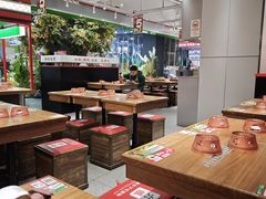 -成都你六姐·牛肉冒菜(信泰中心商场店)