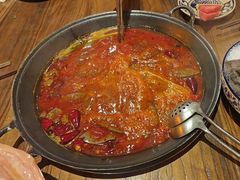 -旧街市鲜货老火锅(大光路店)