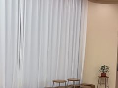 -乐刻瑜伽·普拉提·小瑜荚YogaPod(滨江银泰店)