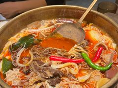 -毛肚向右·川渝毛肚王(经开永旺店)