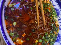 -陕味食族油泼面·小炒盖码面(双榆树店)