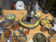 -姜虎东白丁烤肉(虹桥天地店)