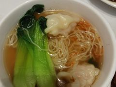 -万龙洲海鲜(大兴绿地缤纷城店)