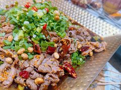 烧烤牛肉-小董哥烤串·爆汁大油边(故宫店)