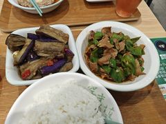 -老乡鸡(东方广场店)
