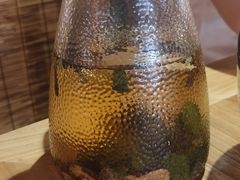 -头上红煨盐鸡·非遗院子餐厅