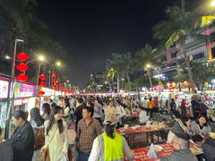 -海大南门夜市(海富街店)