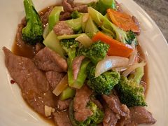 西兰花炒牛肉-筷子
