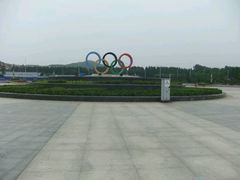 -汇泉广场