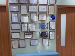 -茂菊口腔连锁(浦东南路店)