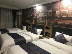 -逸米精选公寓(广州火车站西村地铁站店)