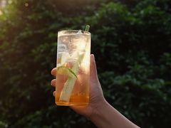 桃子柠檬草苏打-咖啡·湖(德清店)