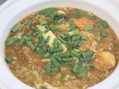 瓦煲豆腐-明记烧鱼美味店