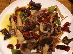 -十三式重庆江湖菜(金茂览秀城店)