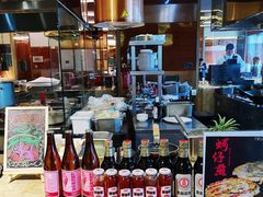 -大中华希尔顿酒店-念自助餐·嗨啤·小龙虾