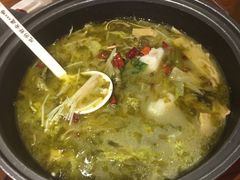 -渝是乎川渝小炒(新世界百货望京店)
