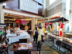 -东莞塘厦三正半山温泉酒店·沙利文西餐厅