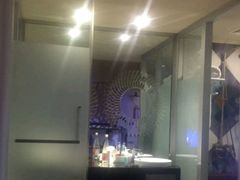 -喜鹊愉家酒店(郑州曼哈顿博览中心地铁站店)