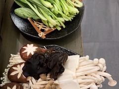 -湊湊火锅·茶憩(打浦桥日月光店)