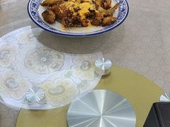 -壹阁胡羊焖饼(特色小吃街店)