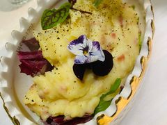 土豆泥-春树下·树屋花房西餐厅(罍街AS1980店)