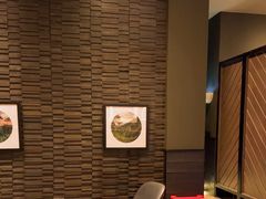 -星巴克臻选(南京金茂览秀城店)