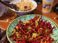 -包整·丝娃娃(一览甲秀楼风景店)