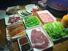 -韩烧里烧肉啤酒馆(大唐西市店)