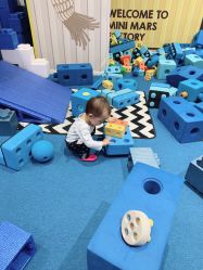 -MINI MARS KIDS CLUB亲子家庭中心(长宁天山店)