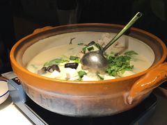 姜君千岛湖鱼头-姜君·千岛湖鱼头馆(浦东大道店)