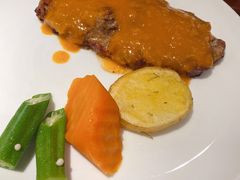 -斗牛士牛排餐厅(嘉里汇店)