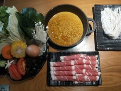 -呷哺呷哺 黄金牧场 (盛世天骄店)