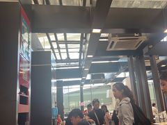 -麦当劳(深圳北站高铁店)