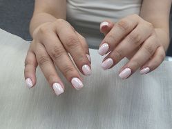 -芊屿芊浔美甲