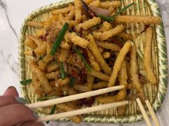 -江城燕子大排档(江汉路步行街店)