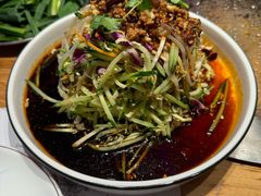 -山河屯铁锅炖·非遗东北菜(南山店)