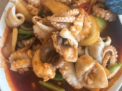 -拉威海鲜市场