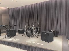 -牛班音乐学校(晶融汇购物中心店)