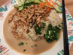 -西部马华清真兰州牛肉面·烧烤夜市(关东店)