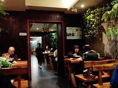 大堂-万记麻辣烫国展总店