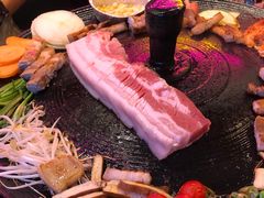 -豚豚家돈돈가韩国锅盖烤肉(新北万达店)