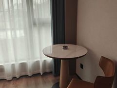-丽呈睿轩酒店(广州北京路步行街农讲所地铁站店)