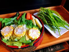 -一朵菌·野生菌探索家火锅(南亚店)