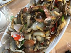 -覃记海鲜美食餐厅