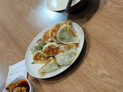 -三好食堂(煎饺·馄饨·肉饼米线·盛世广场店)