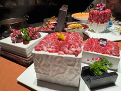 -左庭右院鲜牛肉火锅黑金店(陆家嘴中心店)