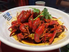 -龙巢盱眙龙虾·牛蛙·烧烤宵夜(八卦岭店)