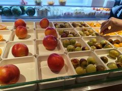 -涨巢·潮玩水疗局