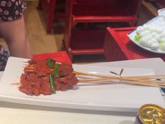 -爱你您·自家鱼塘·活水喷泉鱼火锅(八里店)