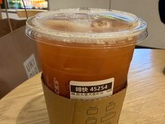 -星巴克(七宝领展广场1F店)